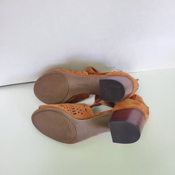 Bella Vita Finn Perforated Suede Peep Toe Sandal Size 9.5WW - Picture 10 of 12